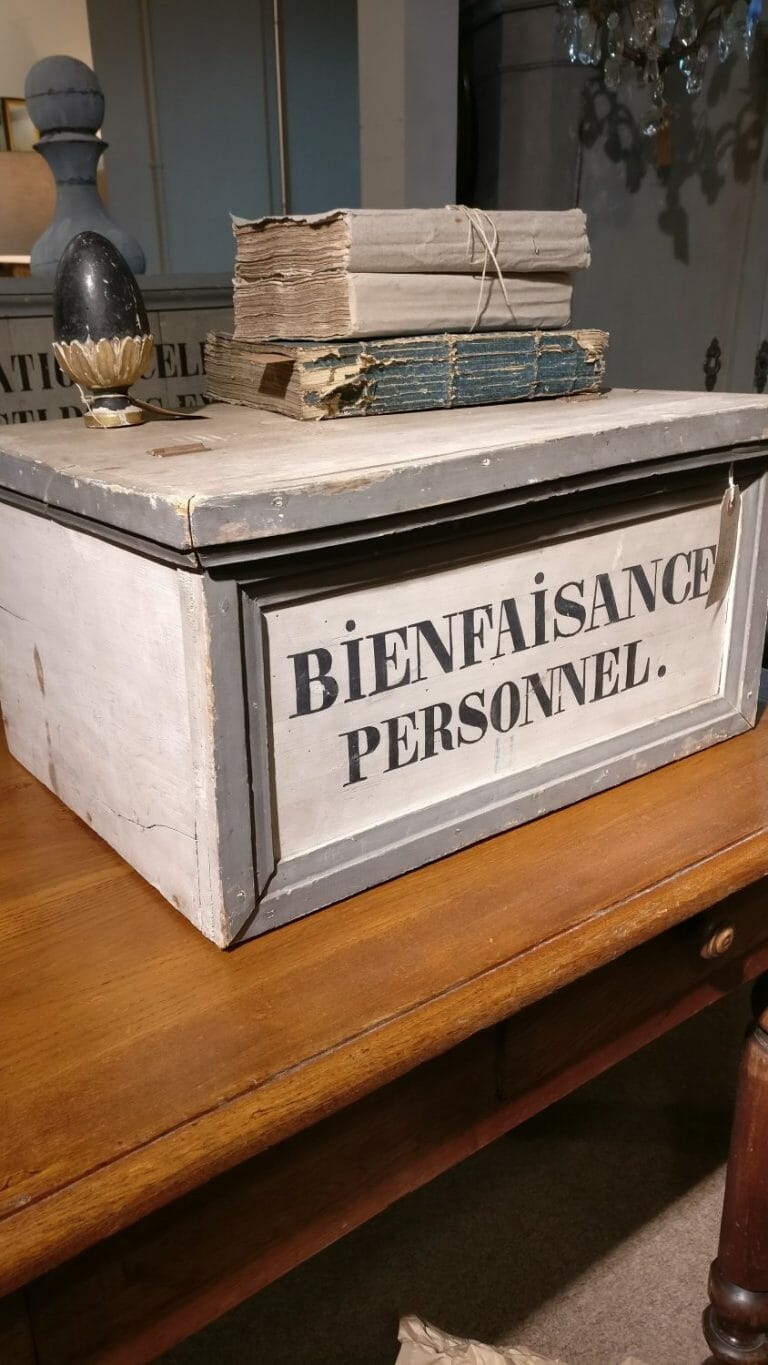 Large French filing box