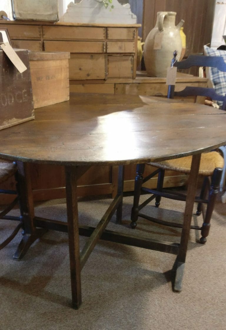 French oak vendange table