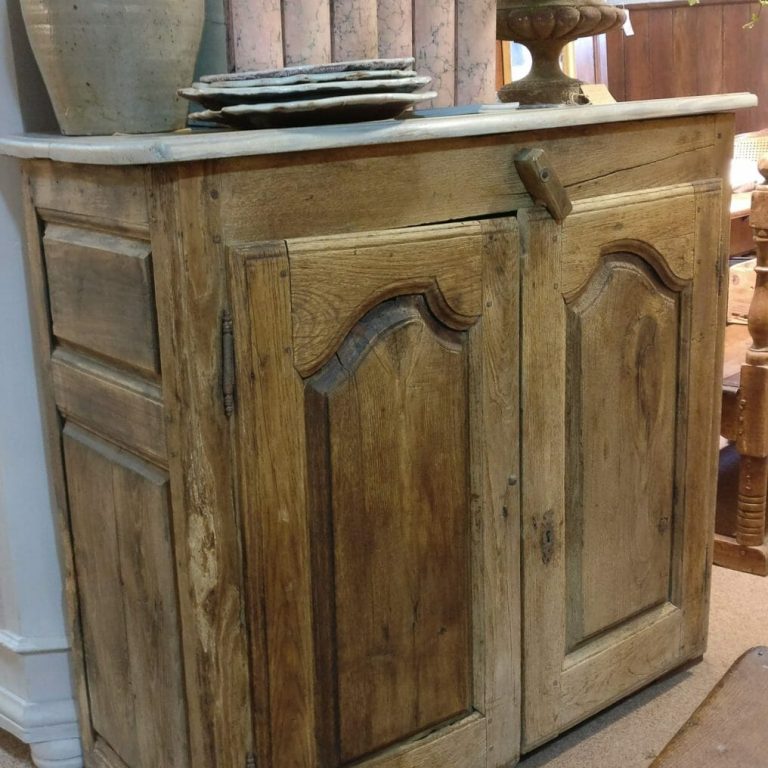 Rustic 18th century French oak buffet