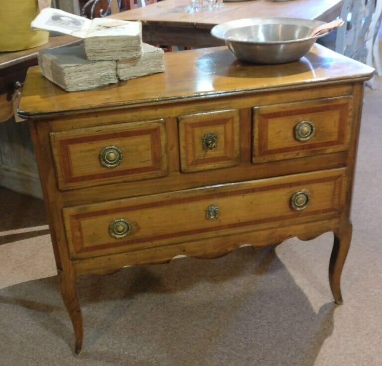 Early 20th Century French Commode