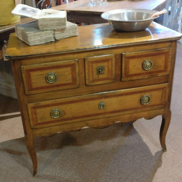 Early 20th Century French Commode