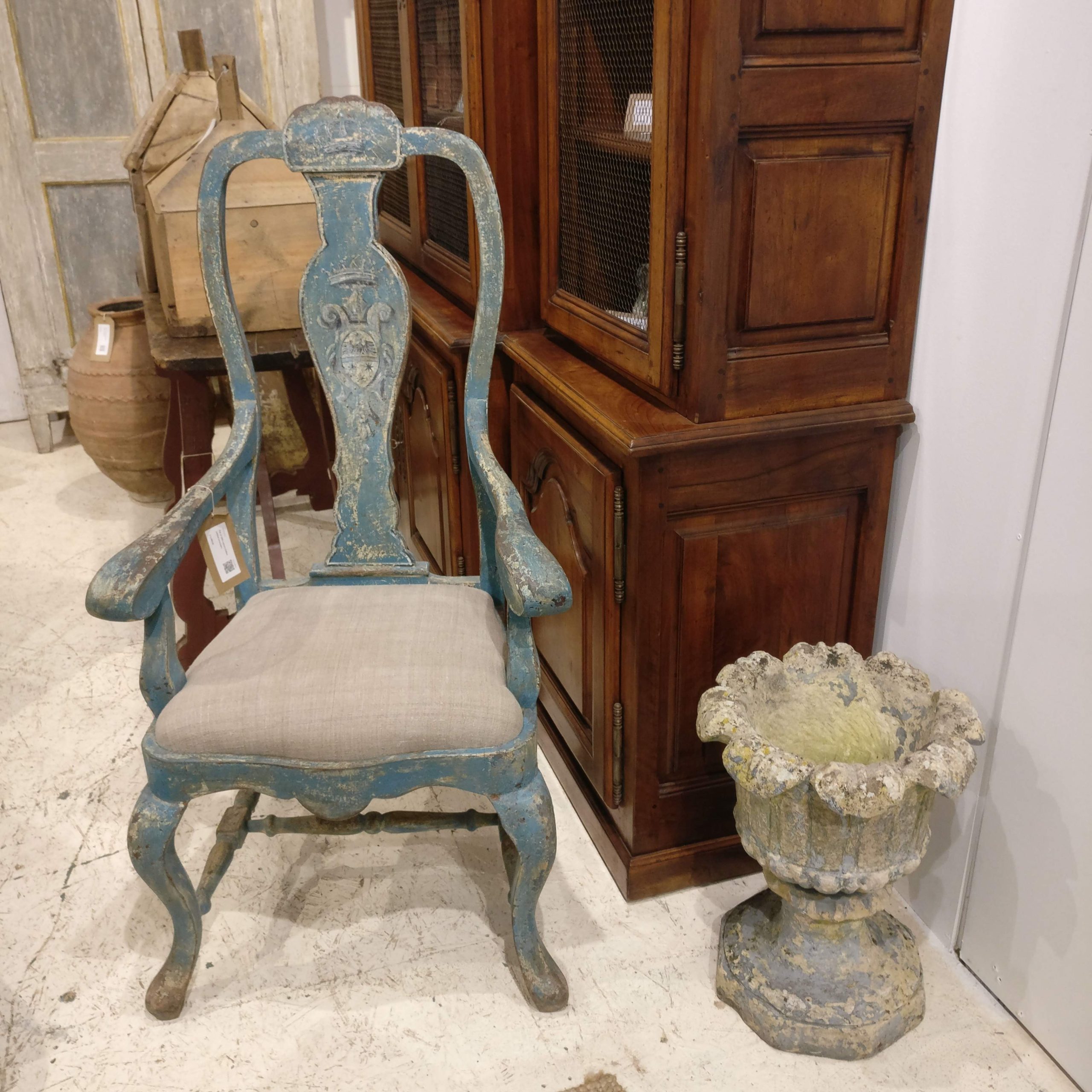 Pair of imposing Italian chairs