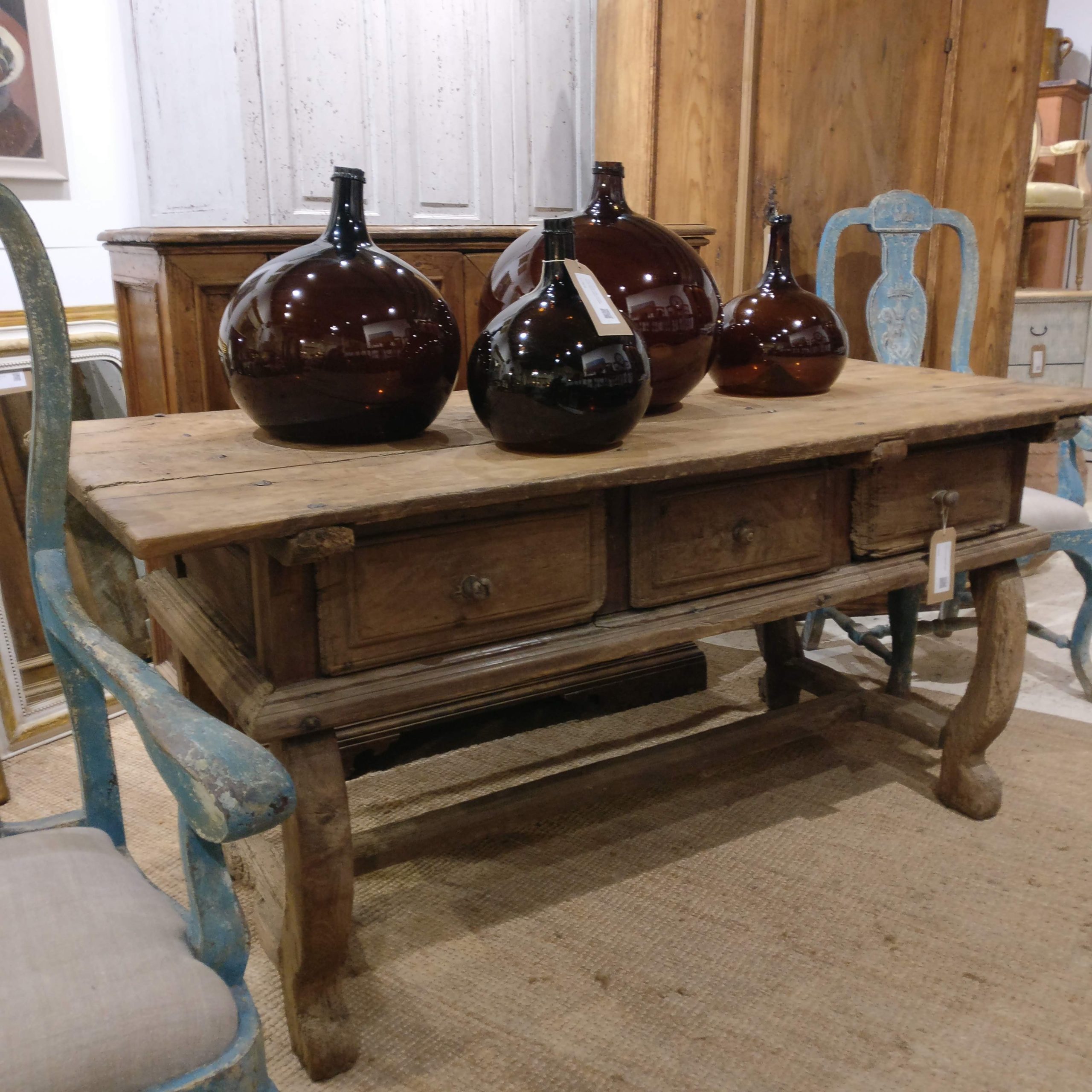 17th century Spanish table