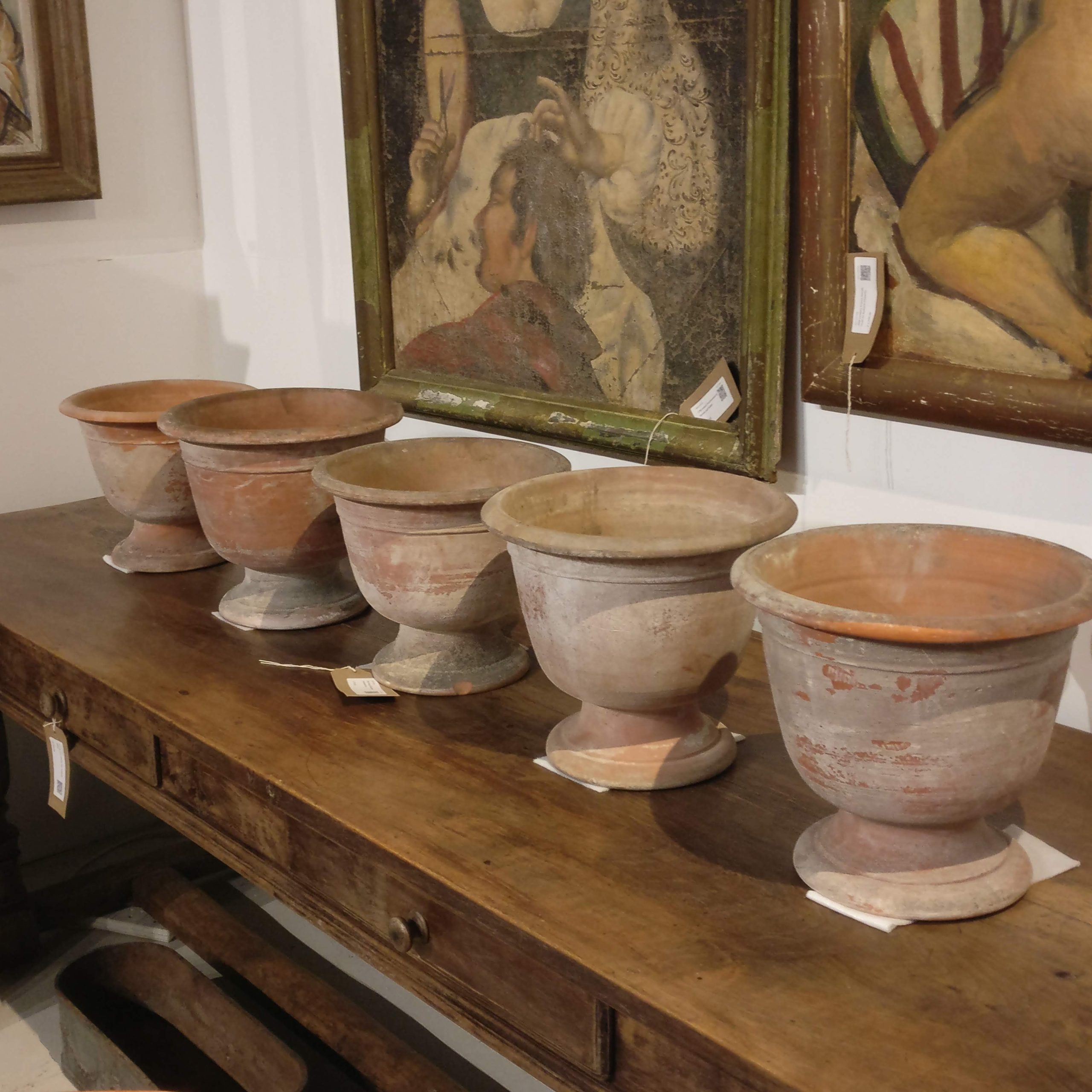 5 French terracotta urns