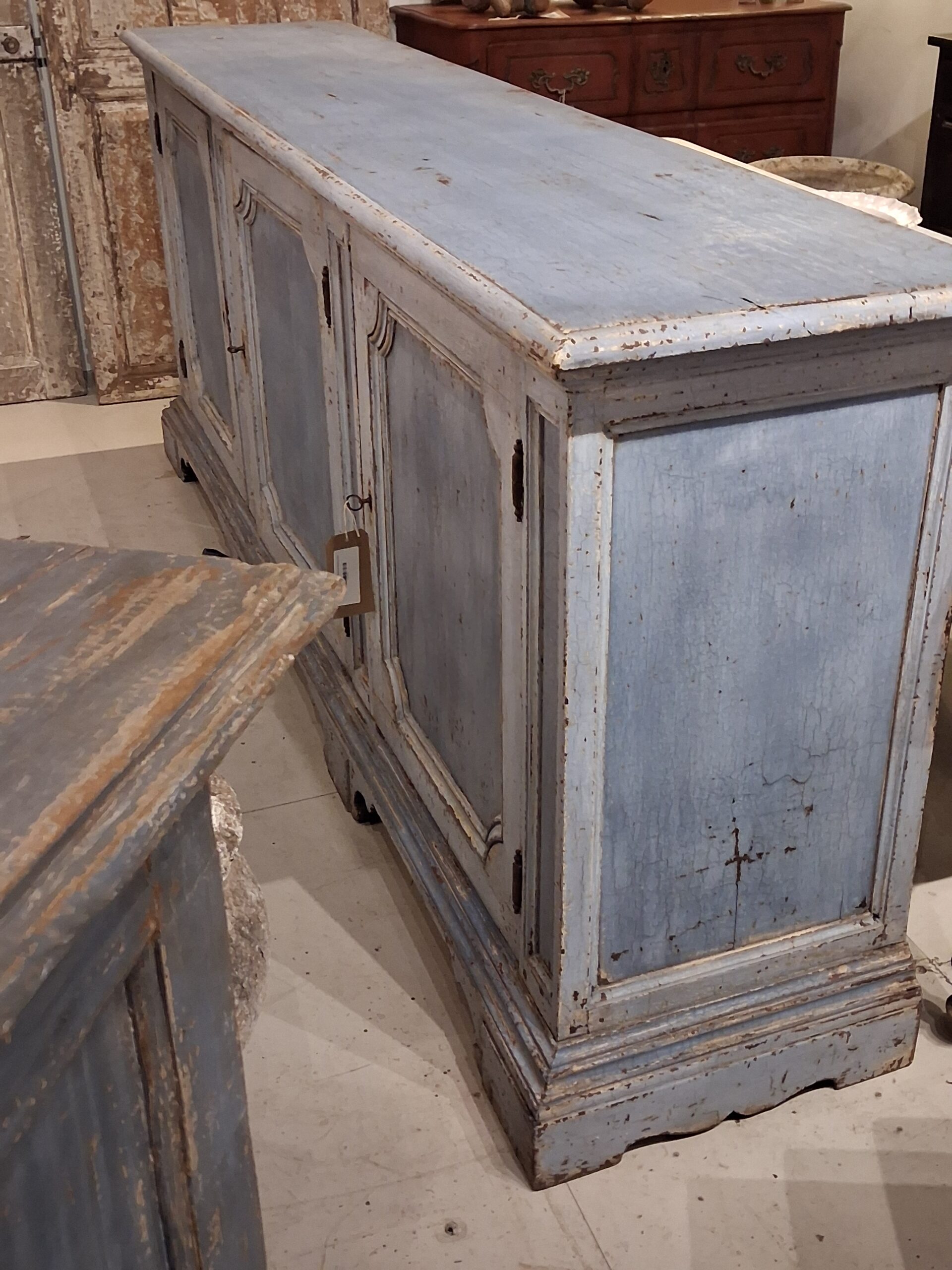 Early 19th century Italian credenza /  buffet / side board